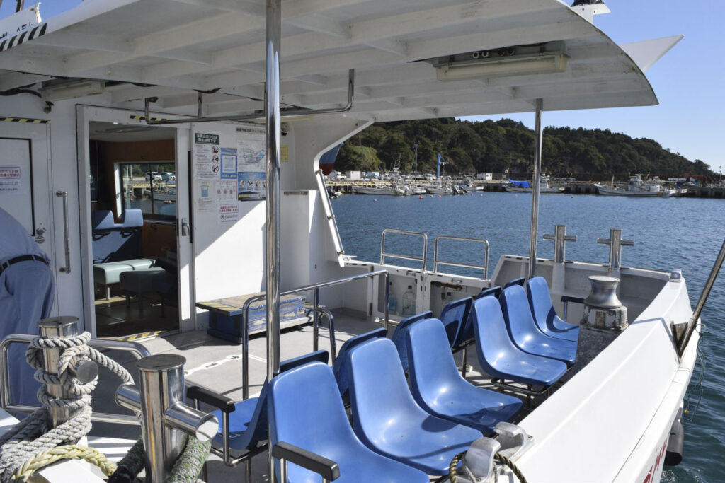 定期船ホエール