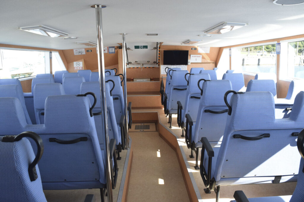 定期船ホエール